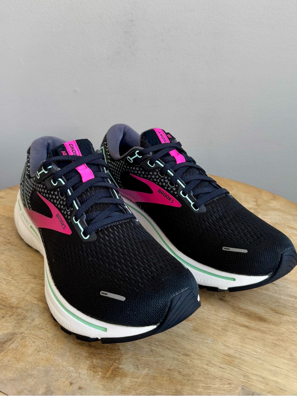 Brooks Ghost 14 Road Running Shoes Women's Size 10.5 B (Medium) Black Pink Yucca - Picture 3 of 11